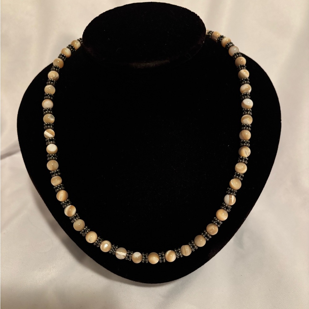 Cream Colored Silver Necklace